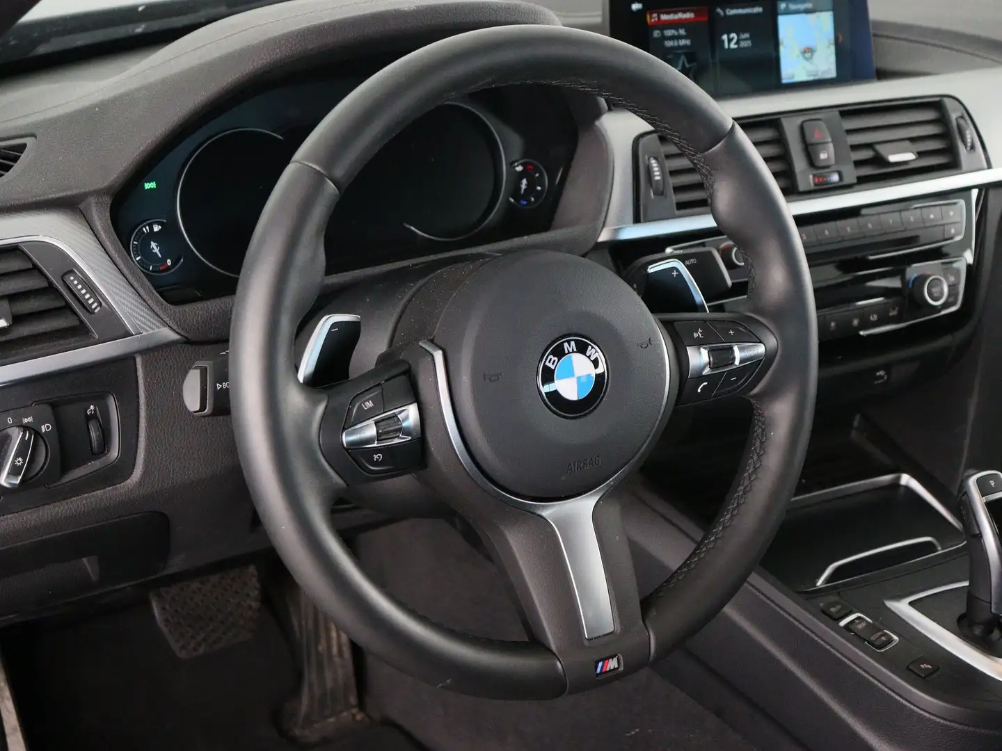 BMW 420 4 Serie 420i Gran Coupé High Executive Zwart - 2