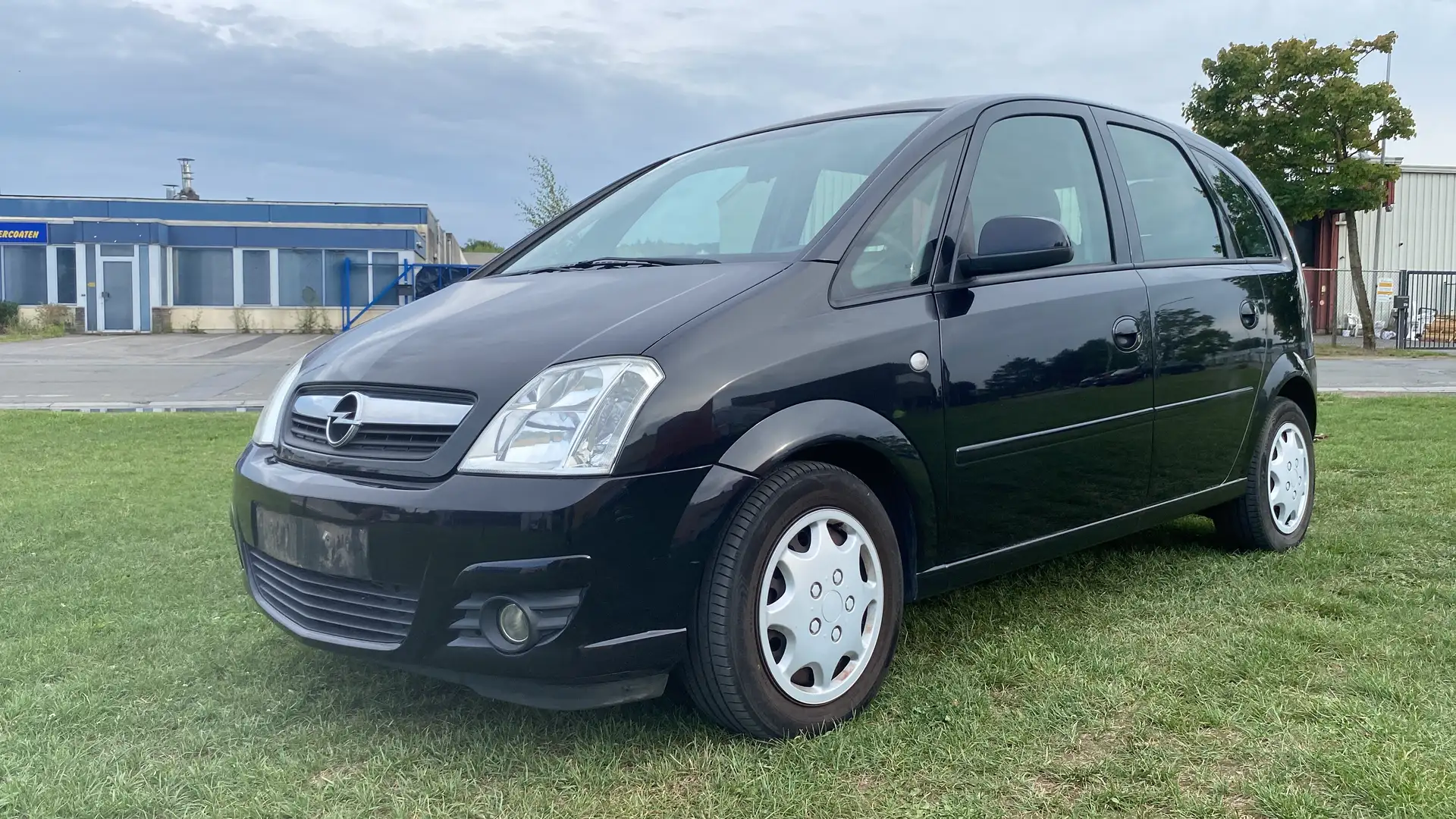 Opel Meriva ✅ Meriva 1.4 Essence Noir - 1