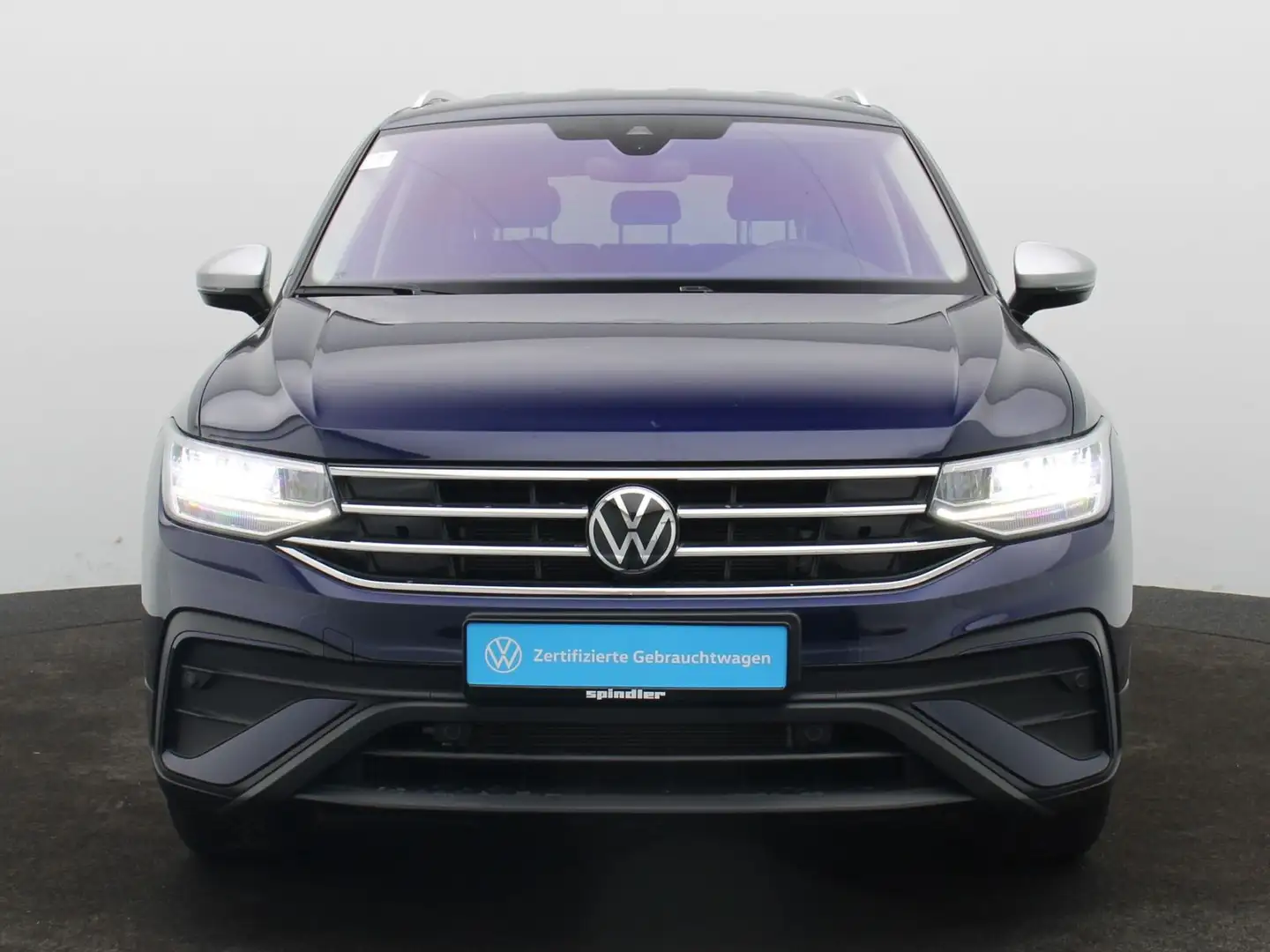 Volkswagen Tiguan Allspace Move 2.0TDI DSG / Navi, AHK, LED Blau - 2