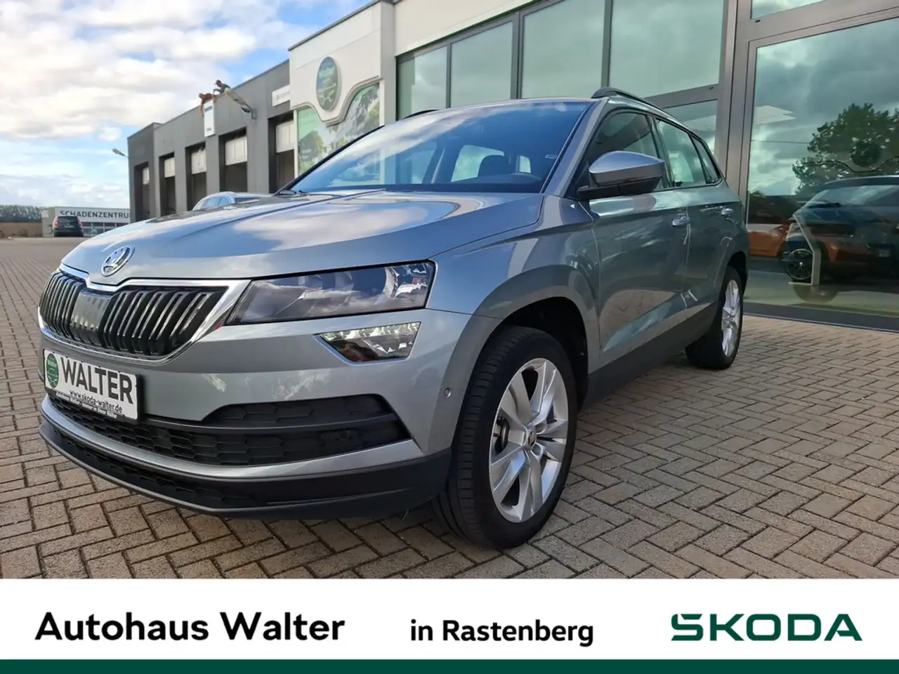Skoda Karoq 1.5 TSI ACT Style FSE SITZHEIZUNG NAVI, миниатюра 9