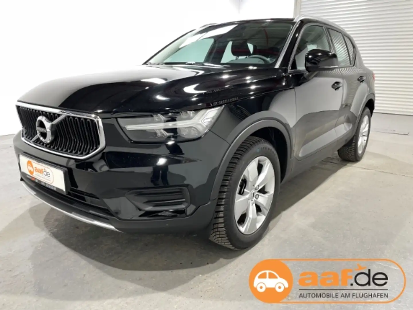 Volvo XC40 T3 Momentum Pro Automatik EU6d LED Navi Black - 1