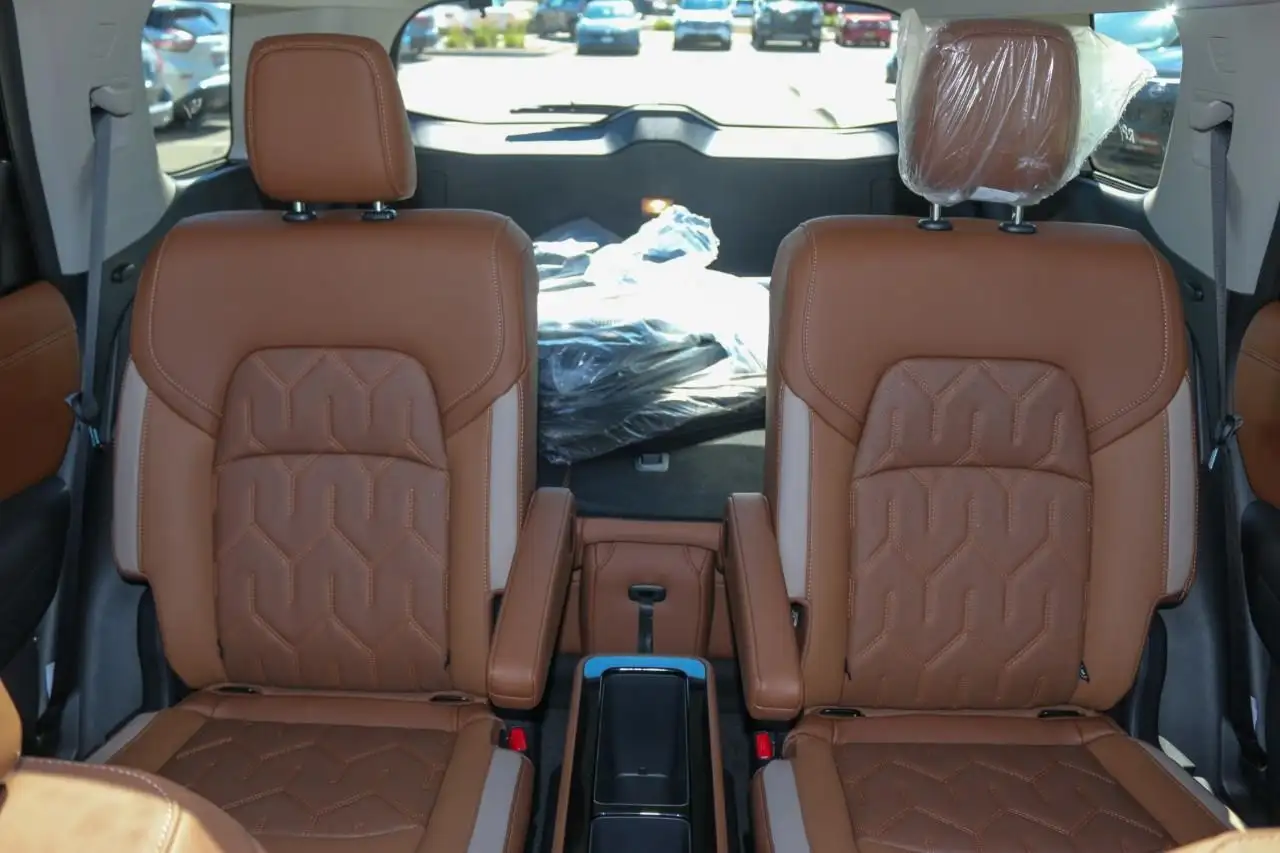Nissan Pathfinder снимка Nissan Pathfinder