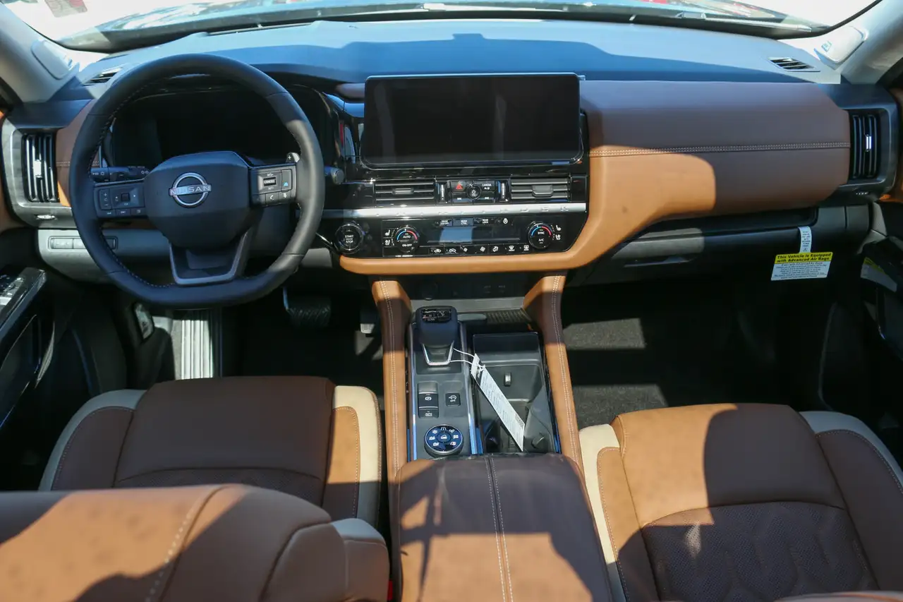 Nissan Pathfinder photo Nissan Pathfinder