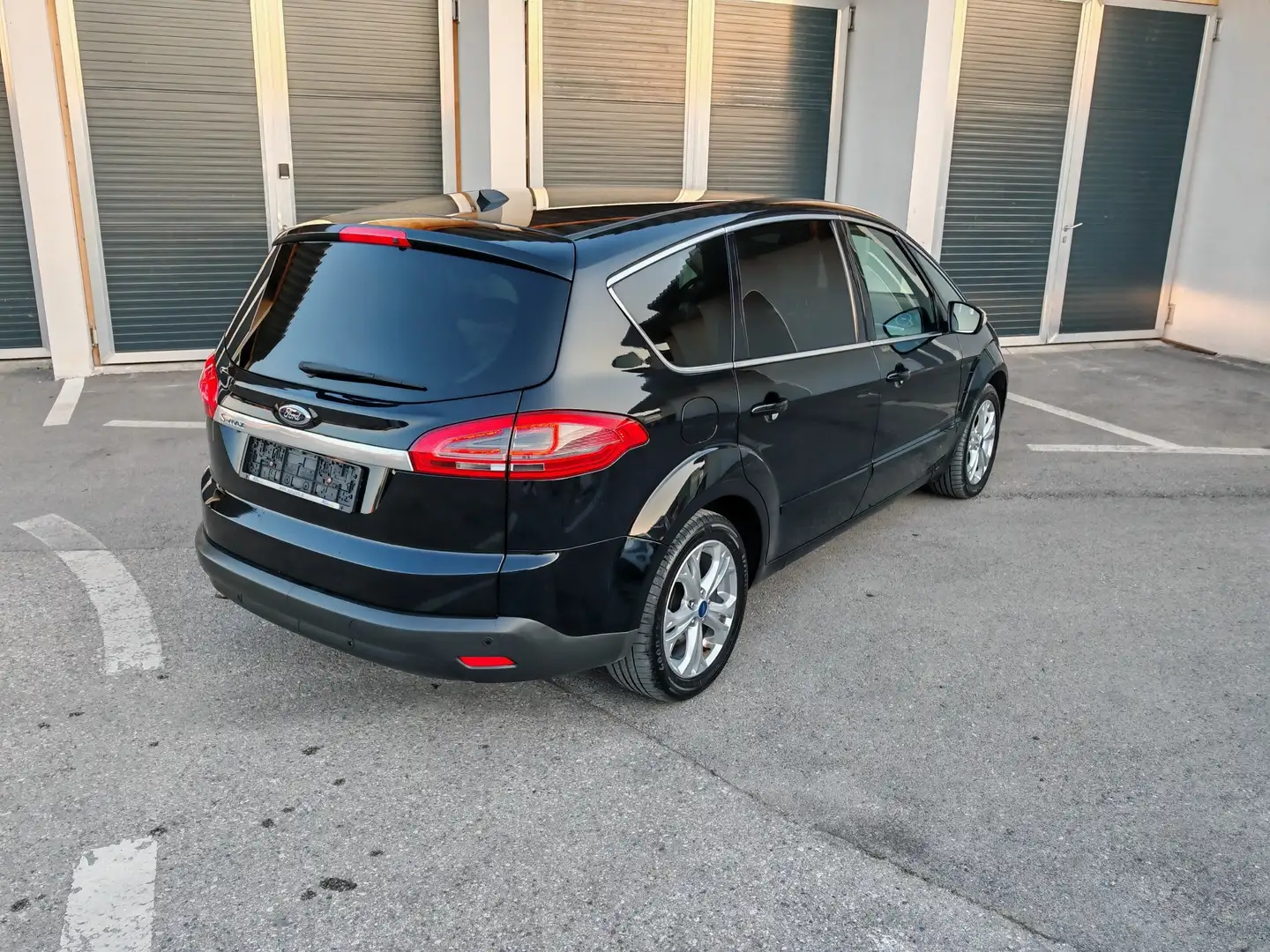 Ford S-Max Titanium 2,0 TDCi DPF - 1