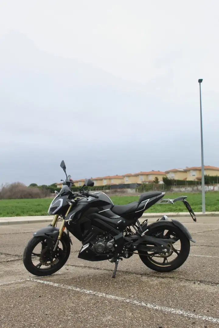 Keeway RKF 125 Negro - 1