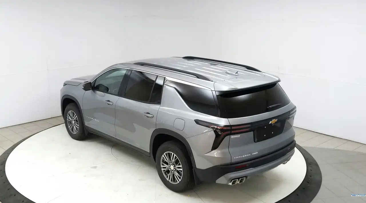 Chevrolet Traverse снимка Chevrolet Traverse