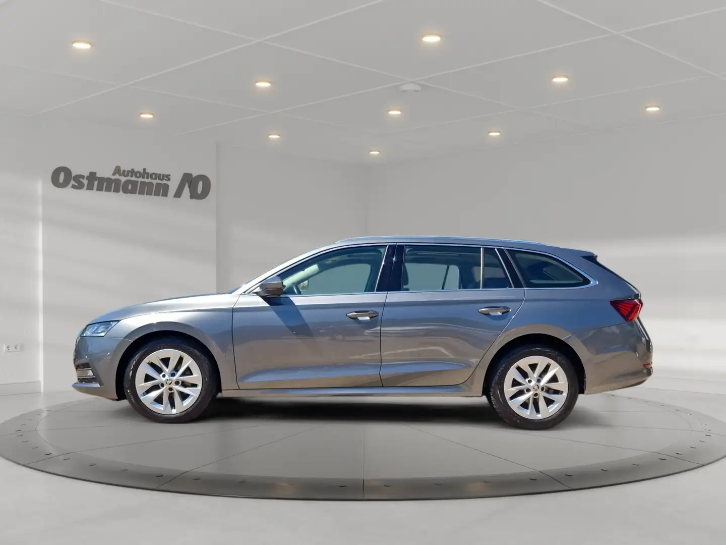 Skoda Octavia Combi 2.0 TDI Style ACC HUD Pano STH Grau - 2