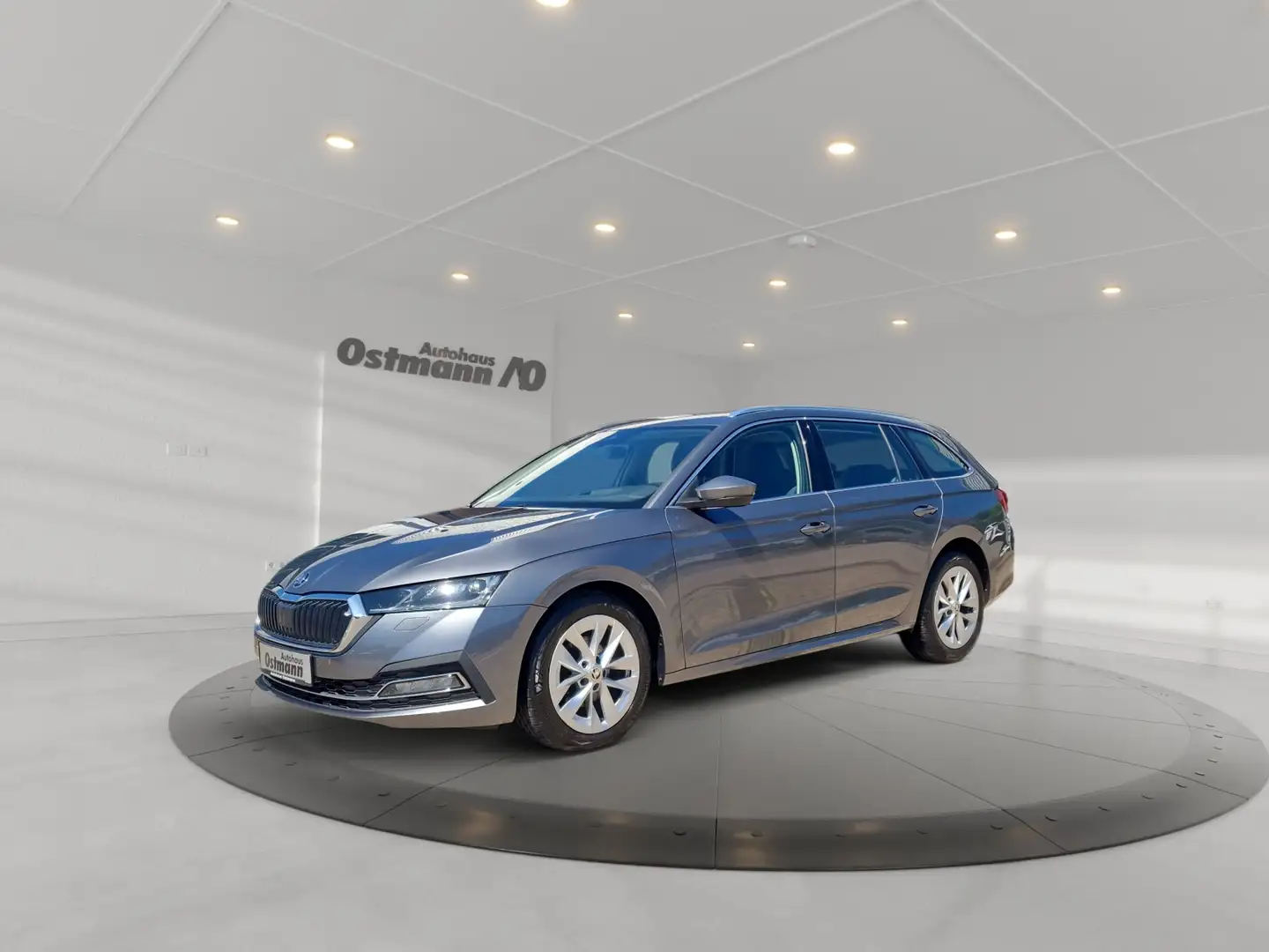 Skoda Octavia Combi 2.0 TDI Style ACC HUD Pano STH Grau - 1