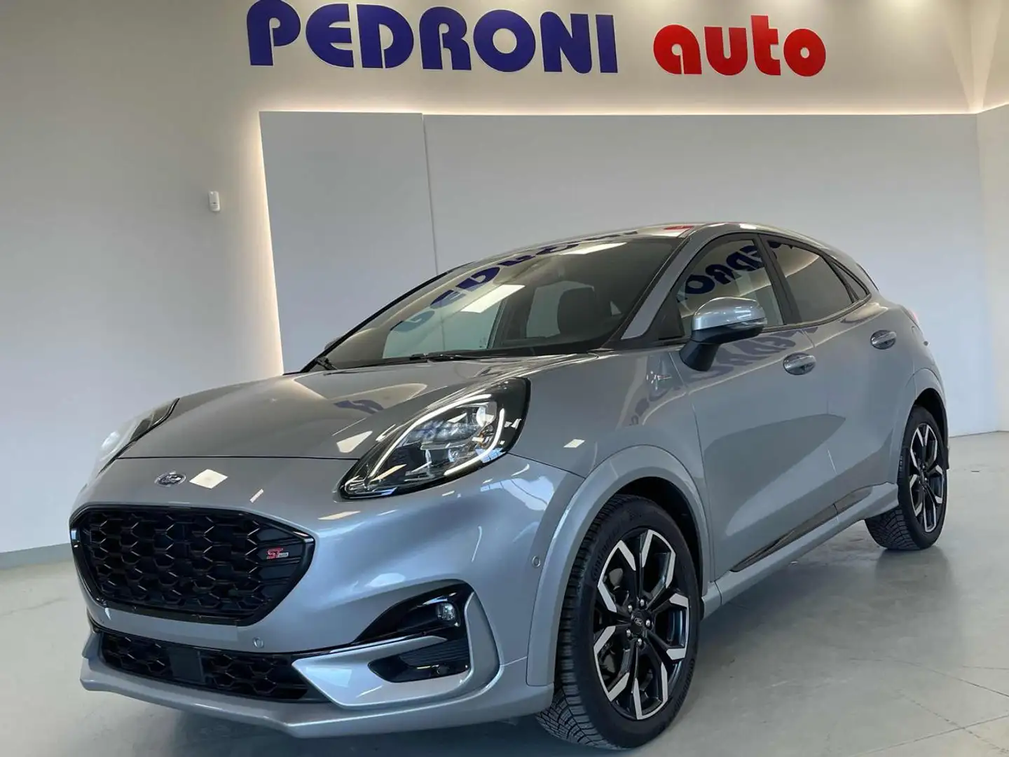 Ford Puma 1.0 EcoBoost 125 CV S&S automatica ST-Line X Gris - 2