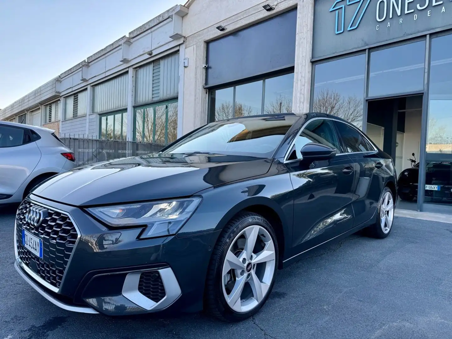 Audi A3 A3 Sedan 35 2.0 tdi Business Advanced s-tronic Gris - 1