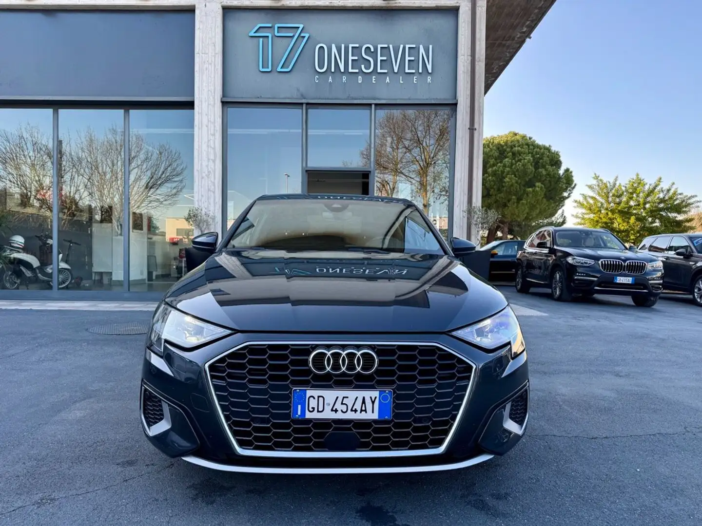Audi A3 A3 Sedan 35 2.0 tdi Business Advanced s-tronic Gris - 2