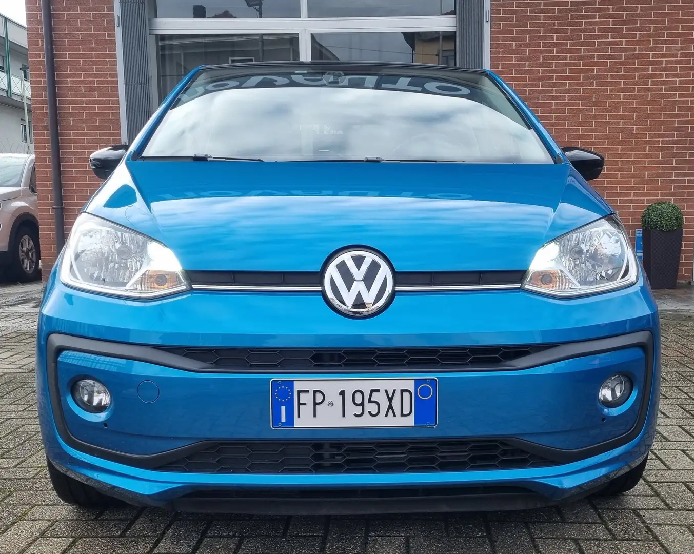 Volkswagen up! 5p 1.0 Move 60cv asg Blu/Azzurro - 2