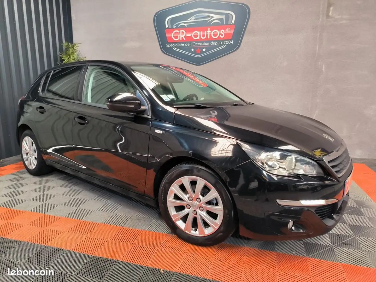 Peugeot 308 style 1.6l blue hdi 100ch 118000km garantie 6 mois Negro - 2