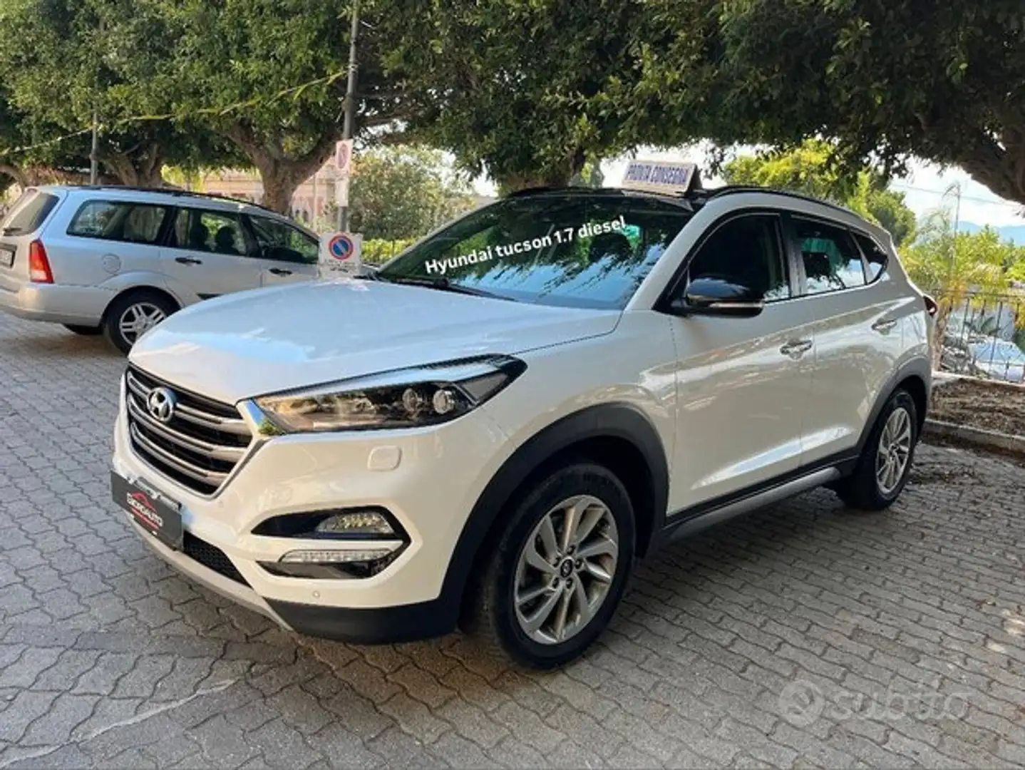Hyundai TUCSON Tucson 1.7 CRDi Comfort - 1