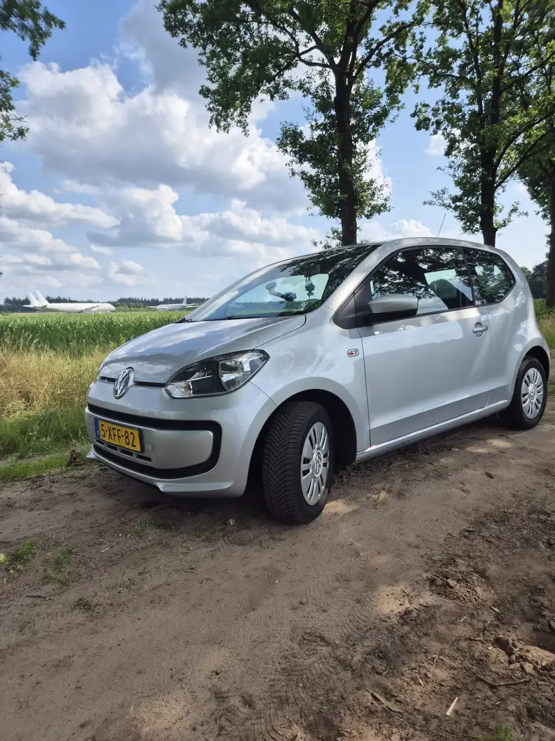 Volkswagen up! 1.0 high up! Grijs - 1