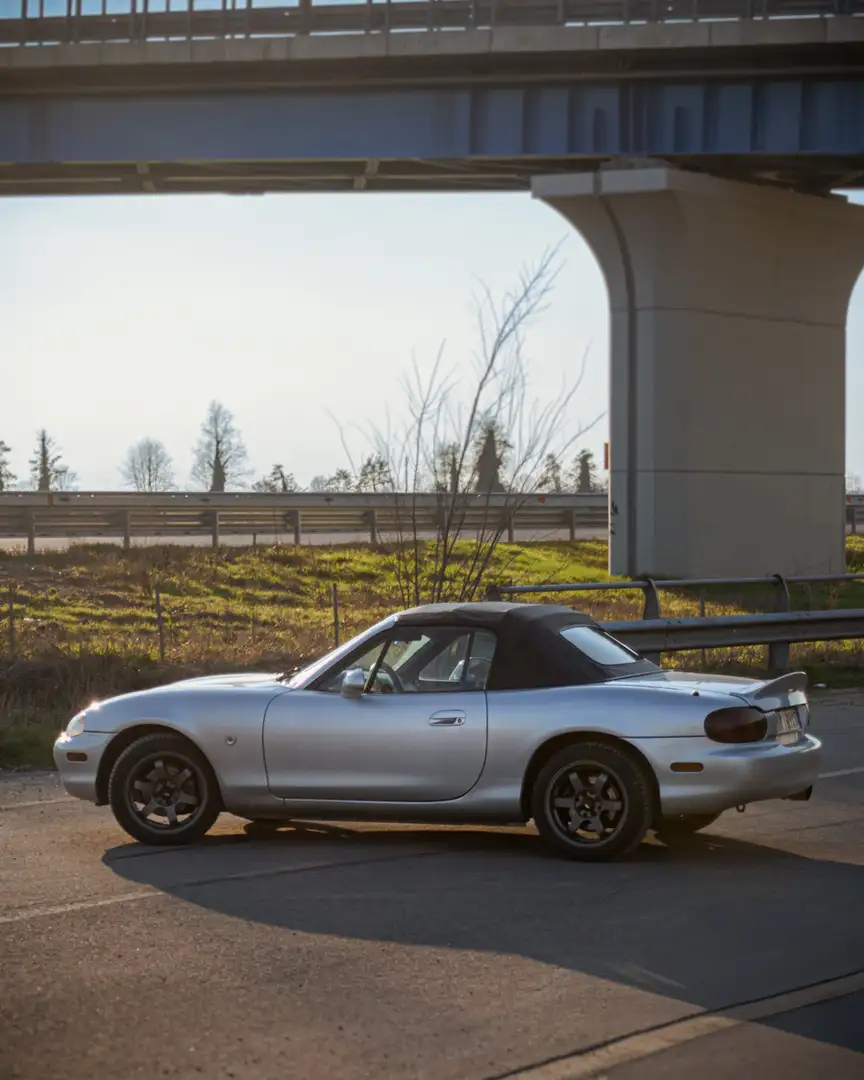 Mazda MX-5 1.6  *MOTORE APPENA RETTIFICATO* *NO RUGGINE* - 2