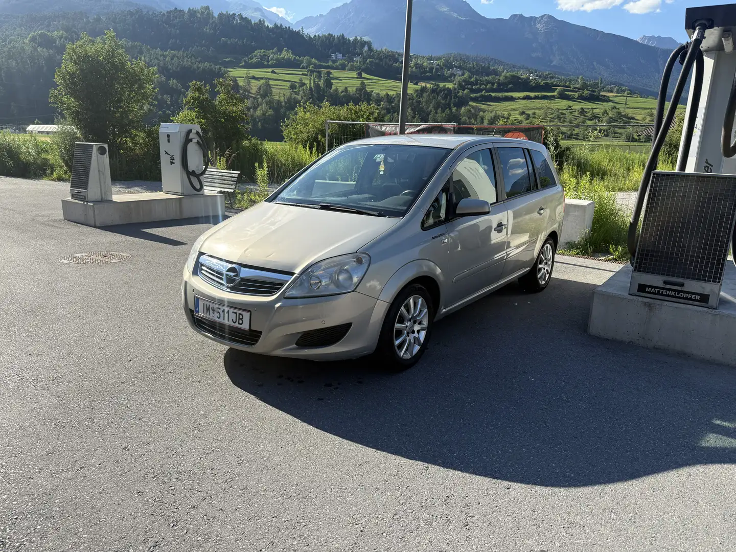 Opel Zafira 1,9 CDTI (Pickerl Neu) Braun - 1