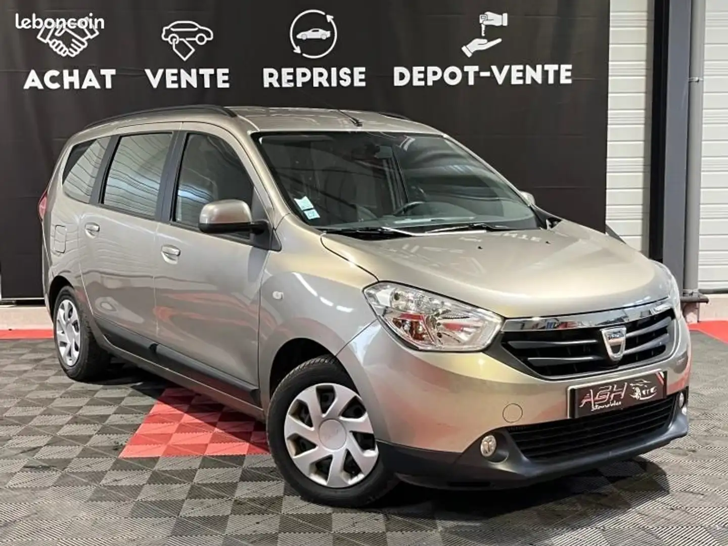 Dacia Lodgy 1.5 dCi 90ch Silver Line 5 places Beige - 2