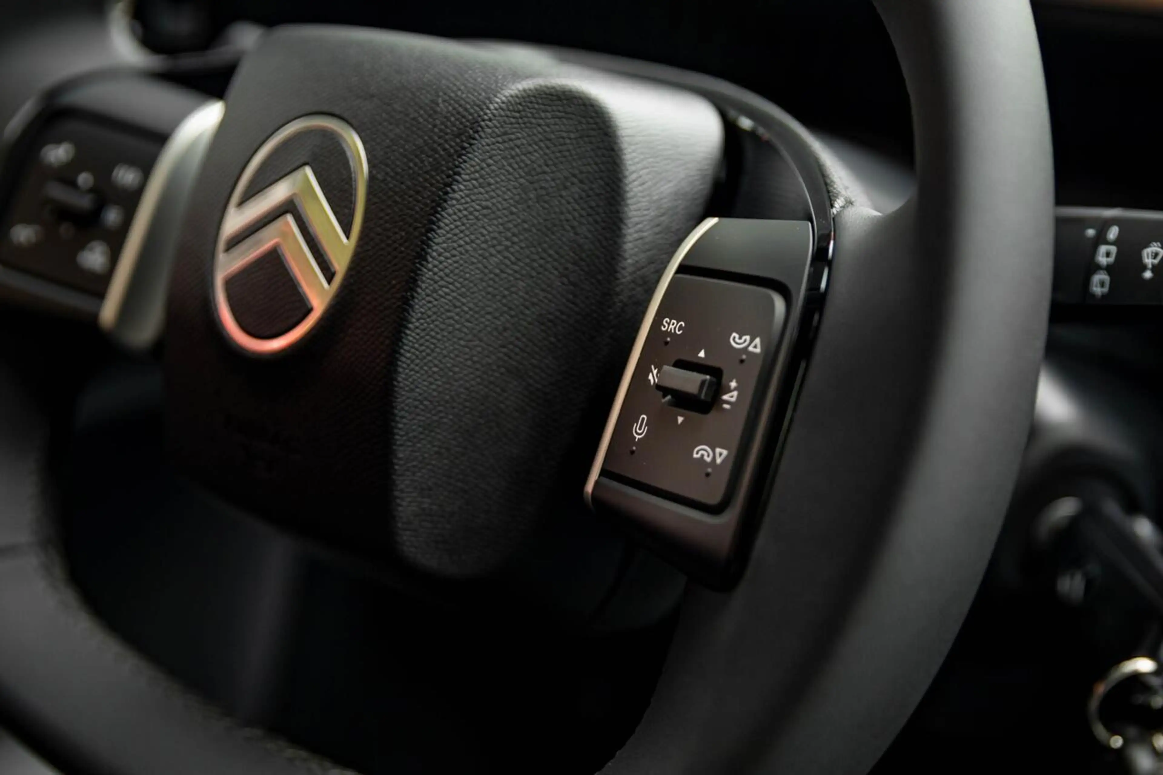 Citroen C3 Aircross 100 PK MT6 | PLUS | Camera | Airco | Apple Carp... — photo 15