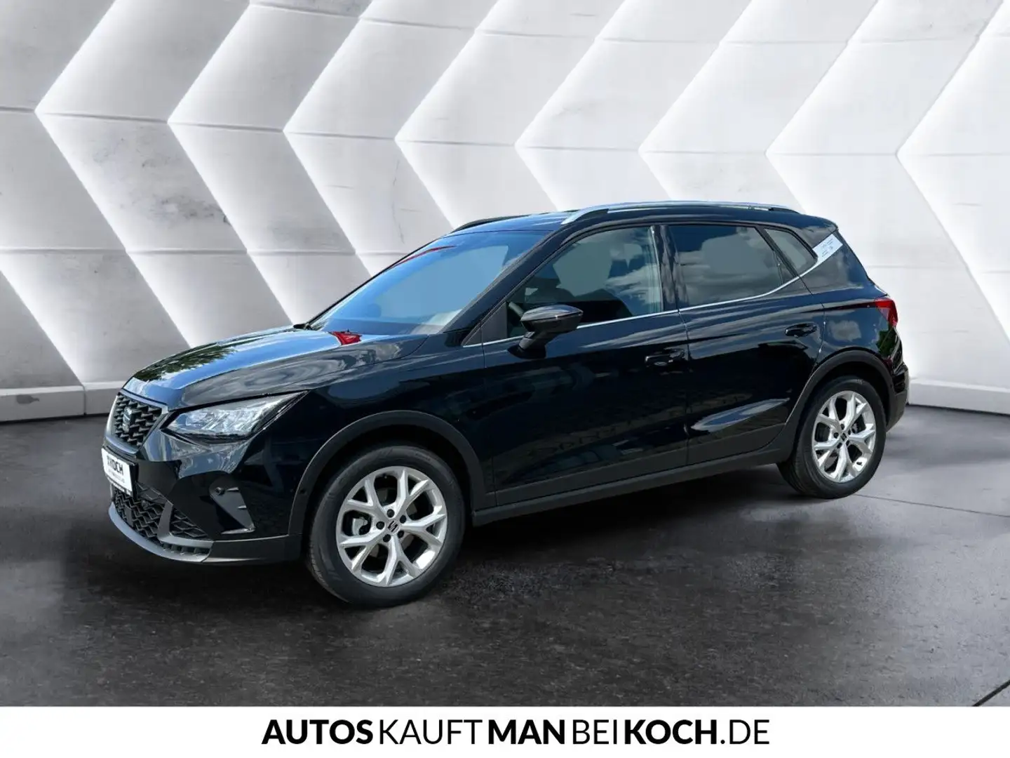 SEAT Arona 1.0 TSI OPF FR DSG PDC LED ACC DAB BackCam Zwart - 2
