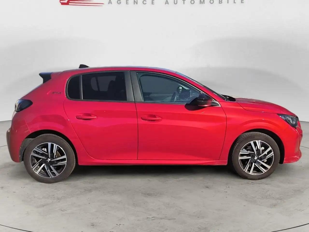 Peugeot 208 208 — photo 6