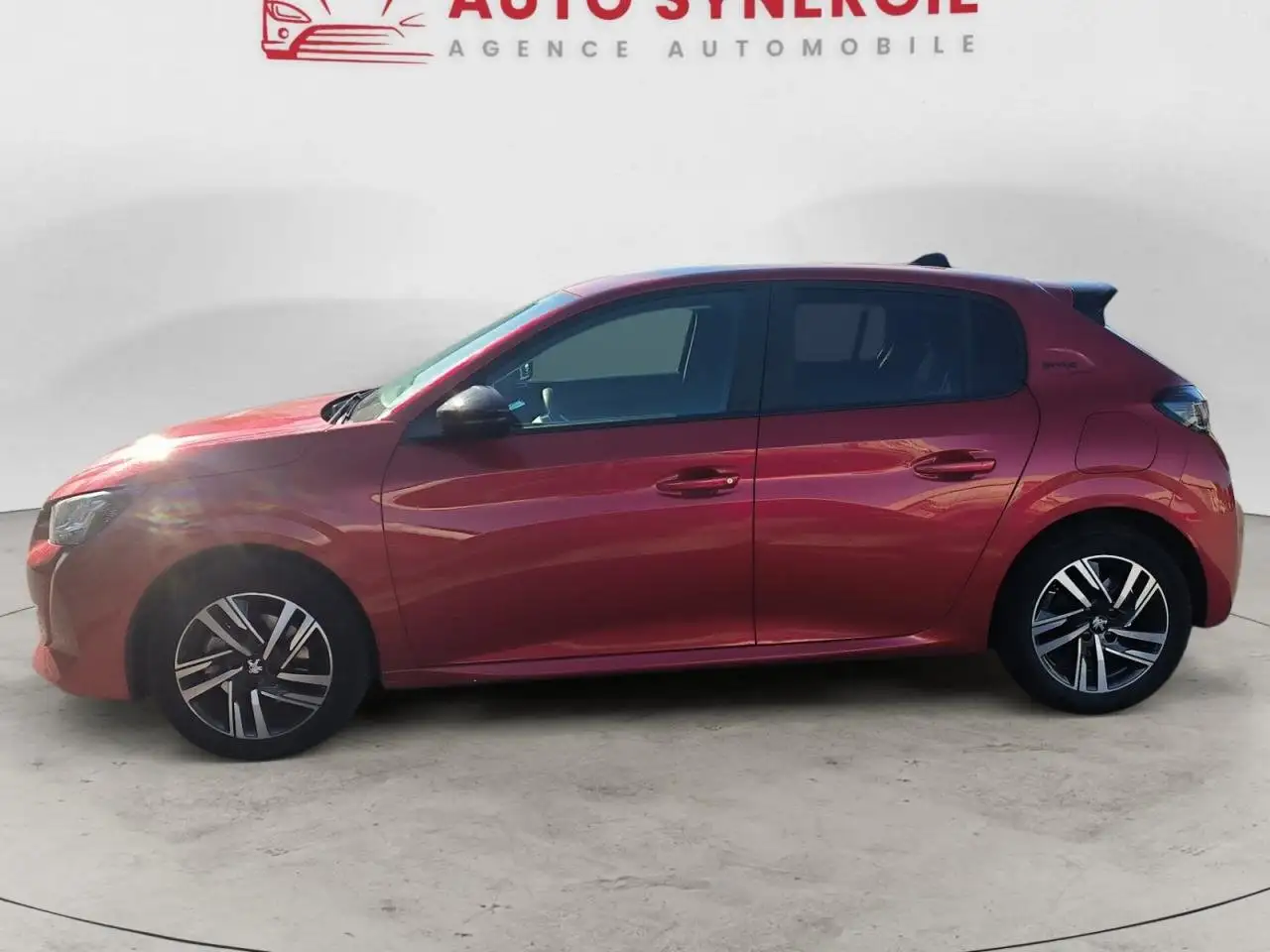 Peugeot 208 208 — photo 2