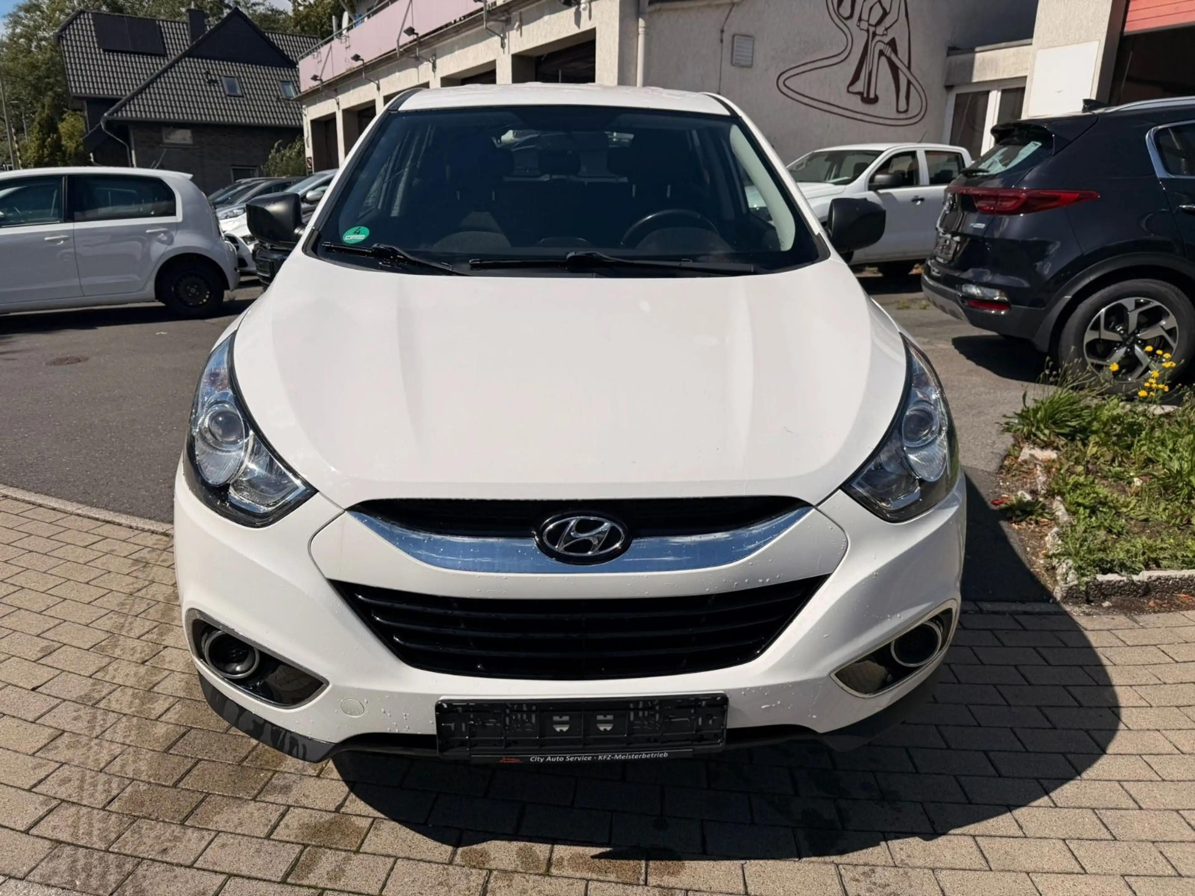 Hyundai iX35 Comfort 2WD  1.Hand,Klima,Alu,Tüv — photo 2