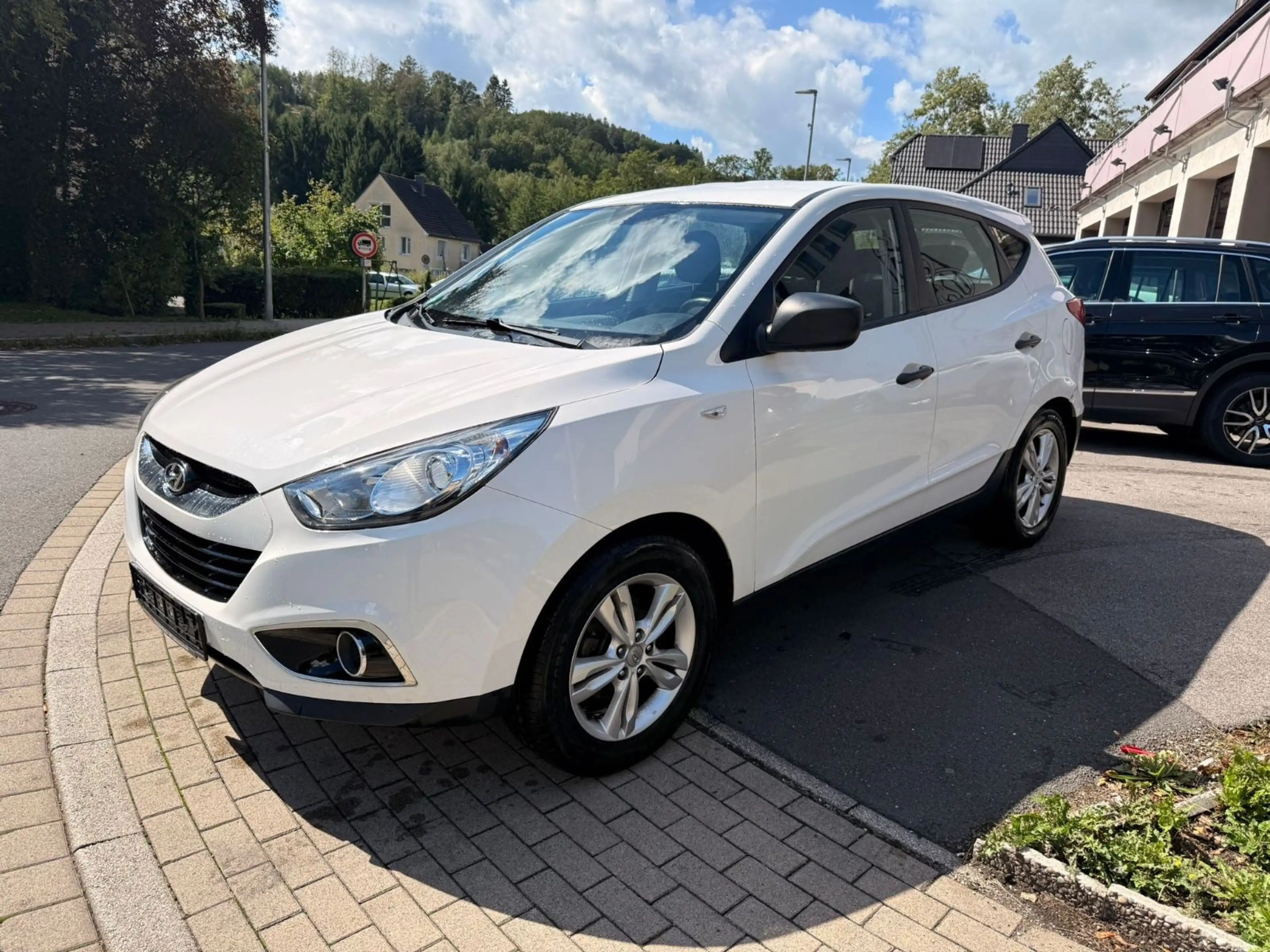 Hyundai iX35 Comfort 2WD  1.Hand,Klima,Alu,Tüv