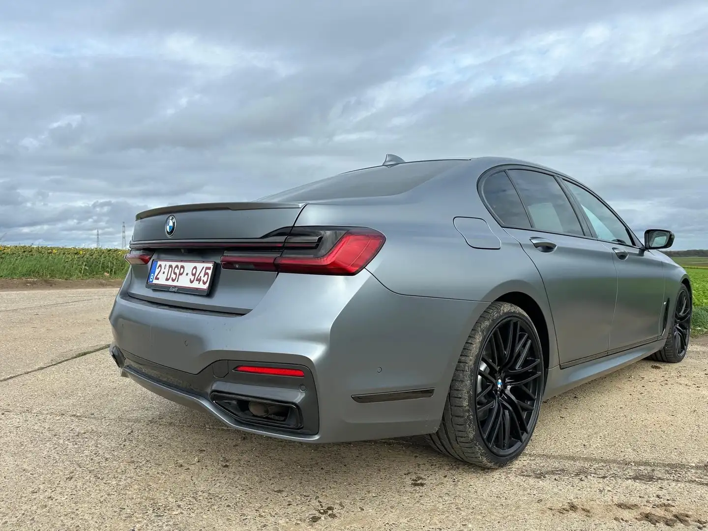BMW 745 745e M (met nog 3 jaar volledige garantie) Gris - 2