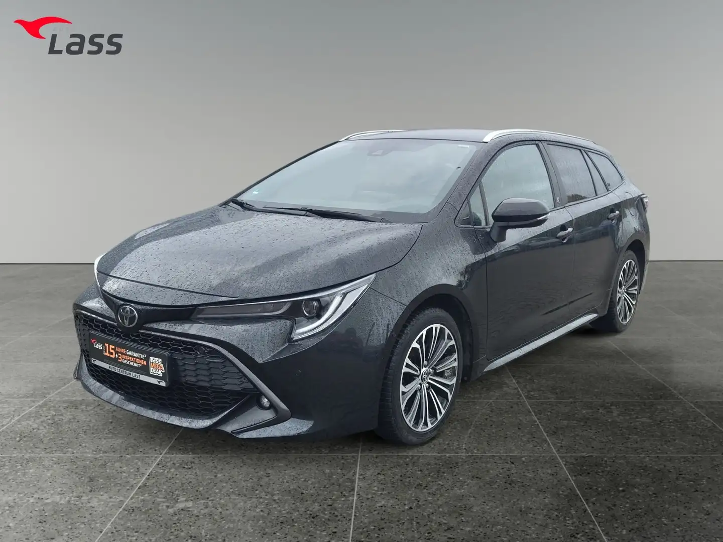 Toyota Corolla Touring Sports 1.2T Team D Zwart - 2