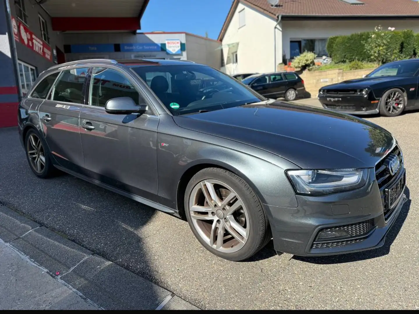Audi A4 S line Sportpaket / plus Navi, SHZ, PDC Grau - 2