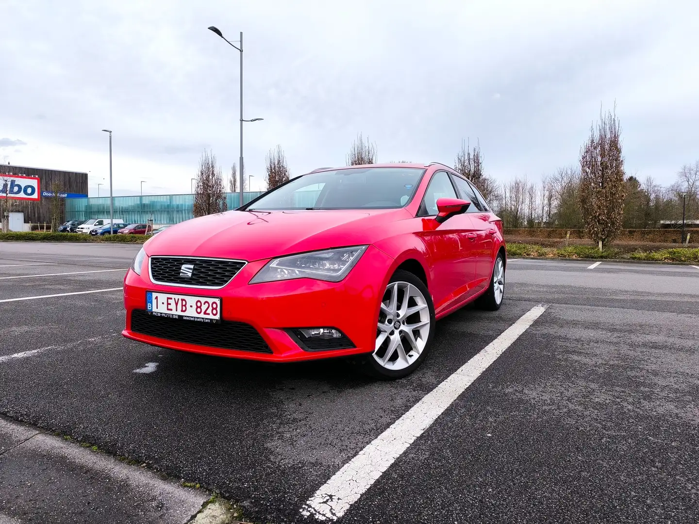 SEAT Leon ST 1.2 TSI 105pk ✅gekeurd voor verkoop✅ gereservee Rouge - 1