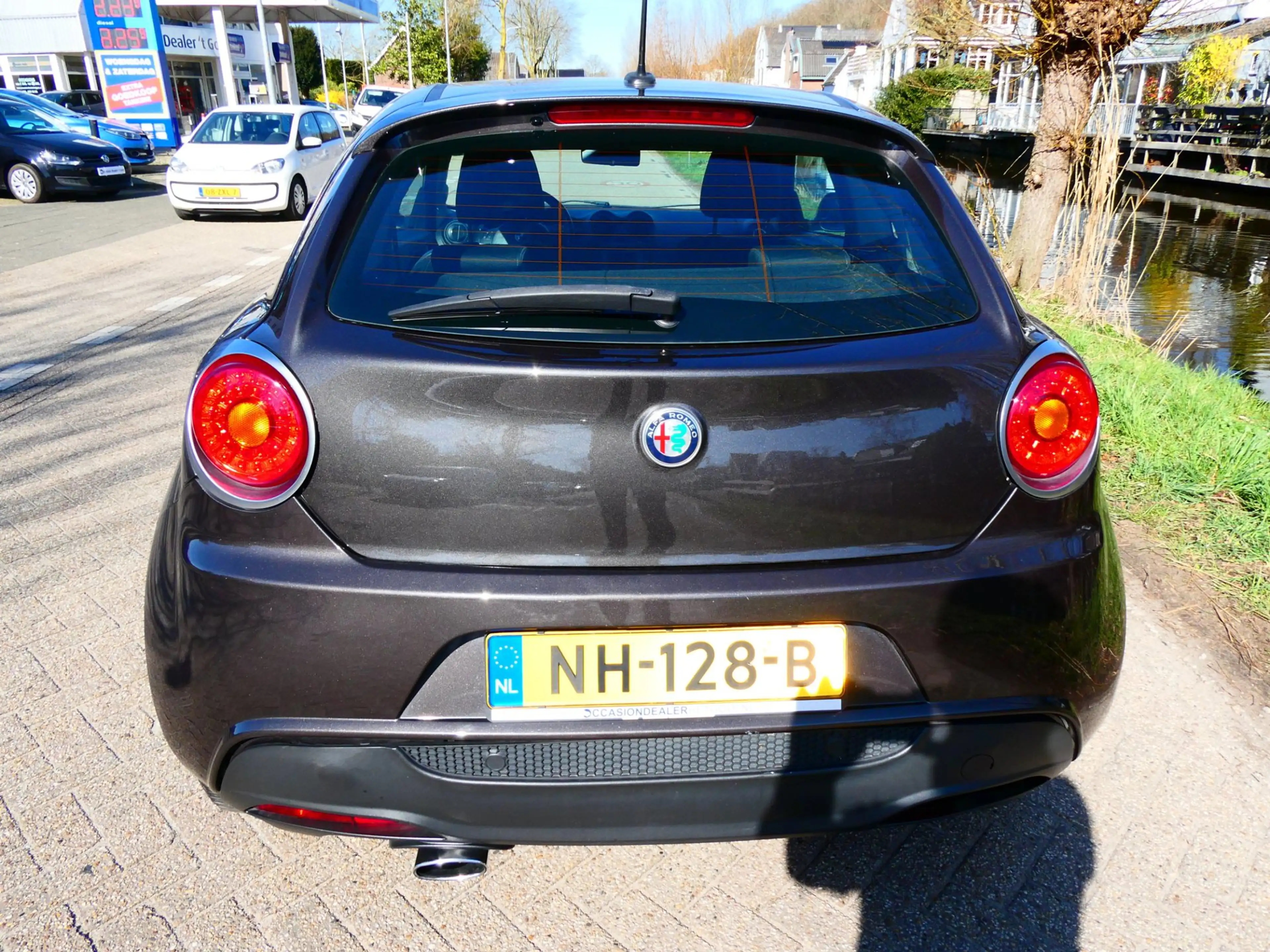 Alfa Romeo MiTo 0.9 TwinAir 100pk Airco 2e eigenaar Multimedia Zui — photo 8