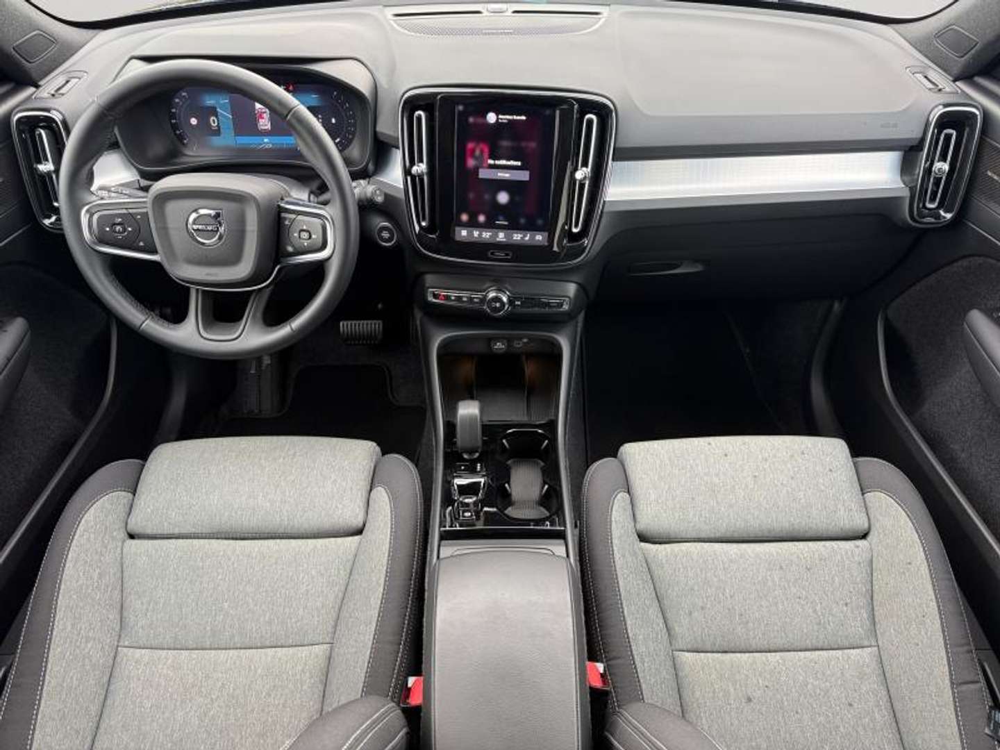 Volvo XC40 B3 Plus -  - Joinsteer - #3