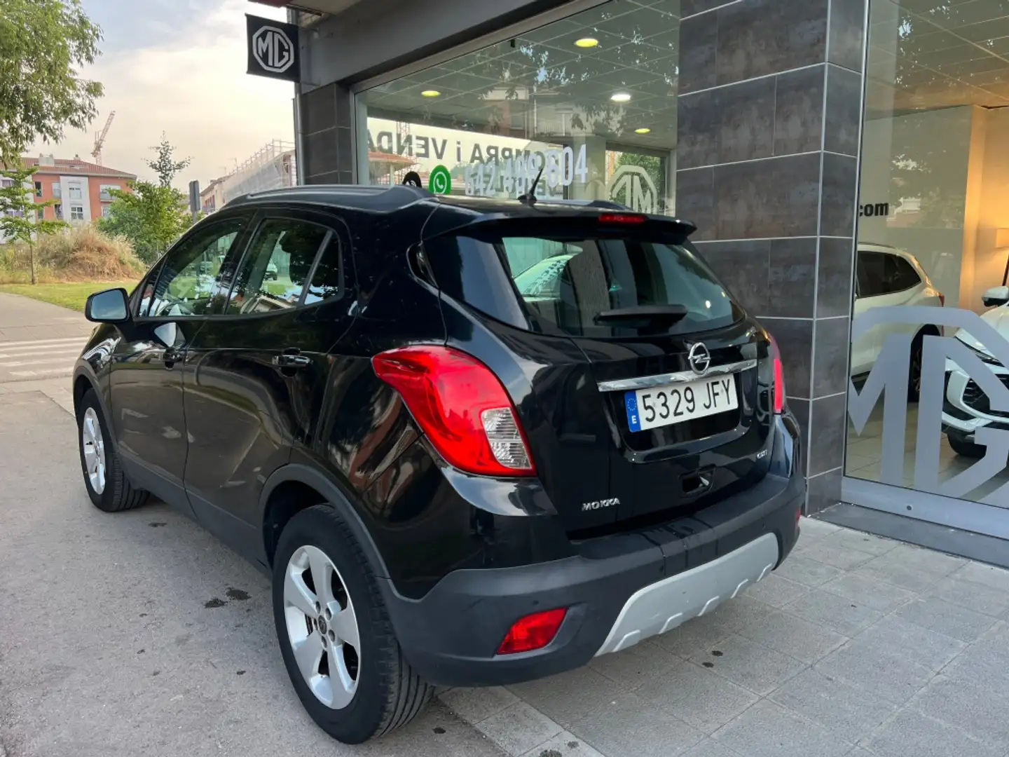 Opel Mokka 1.6CDTi S&S Color Edition 4x2 Noir - 2