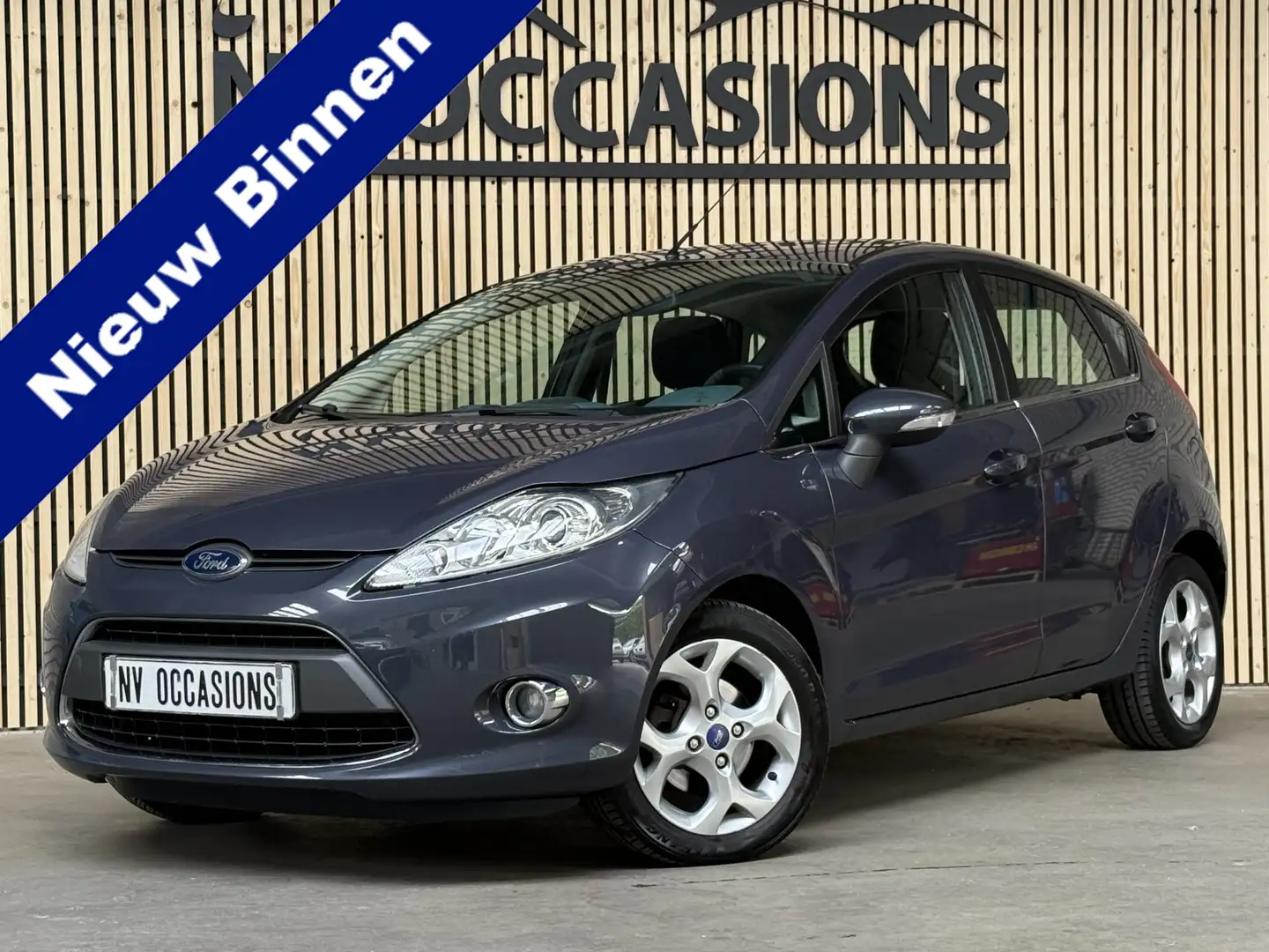 Ford Fiesta 1.4 Titanium AUTOMAAT/15"LV/AIRCO/112DKM/UNIEK! Gris - 1