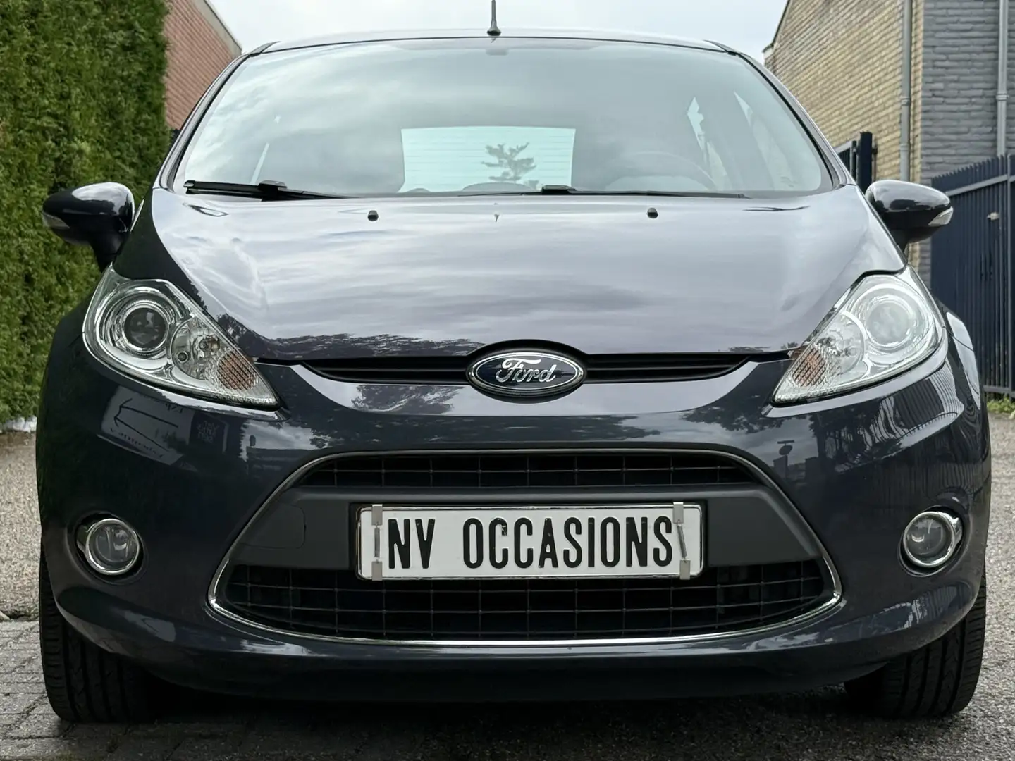 Ford Fiesta 1.4 Titanium AUTOMAAT/15"LV/AIRCO/112DKM/UNIEK! Gris - 2