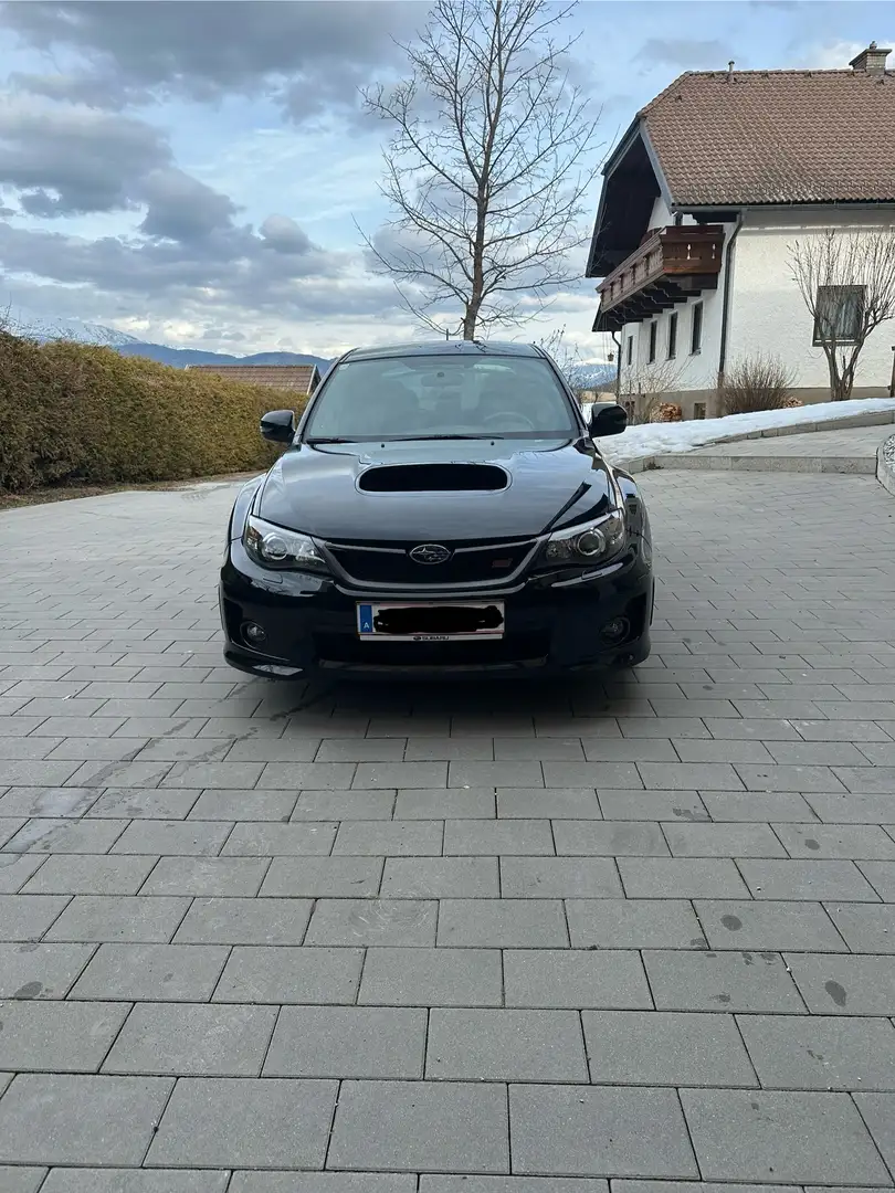 Subaru Impreza WRX STI Schwarz - 2
