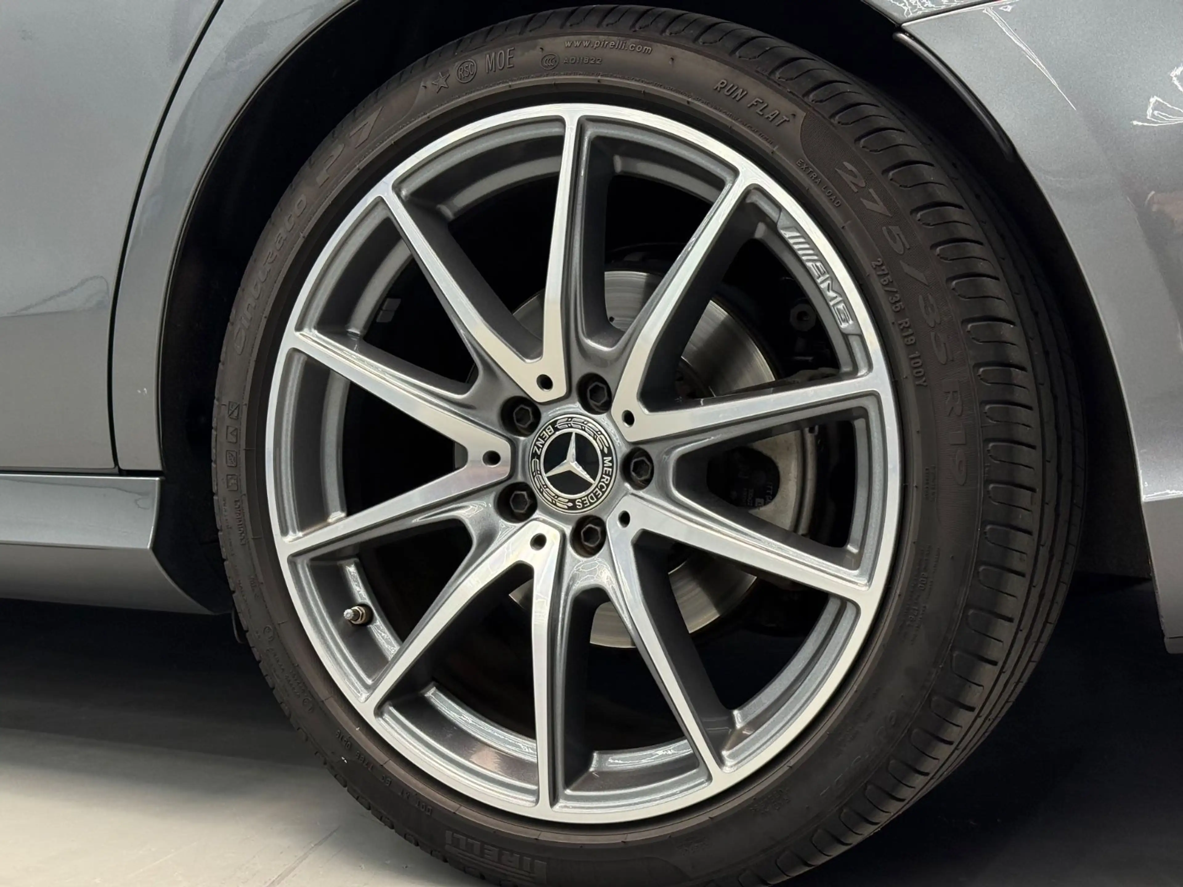 Mercedes-Benz E 300 E300d T AMG ACC*360°*AHK*MULTIBEAM*WIDE*LENKASS — photo 9