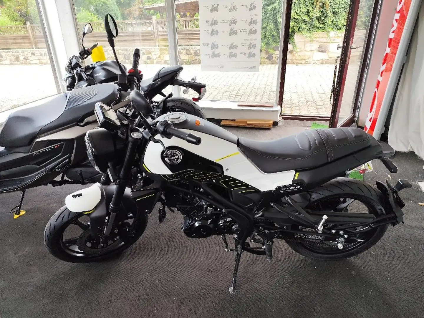 Benelli Leoncino Leoncino 125 Alb - 1