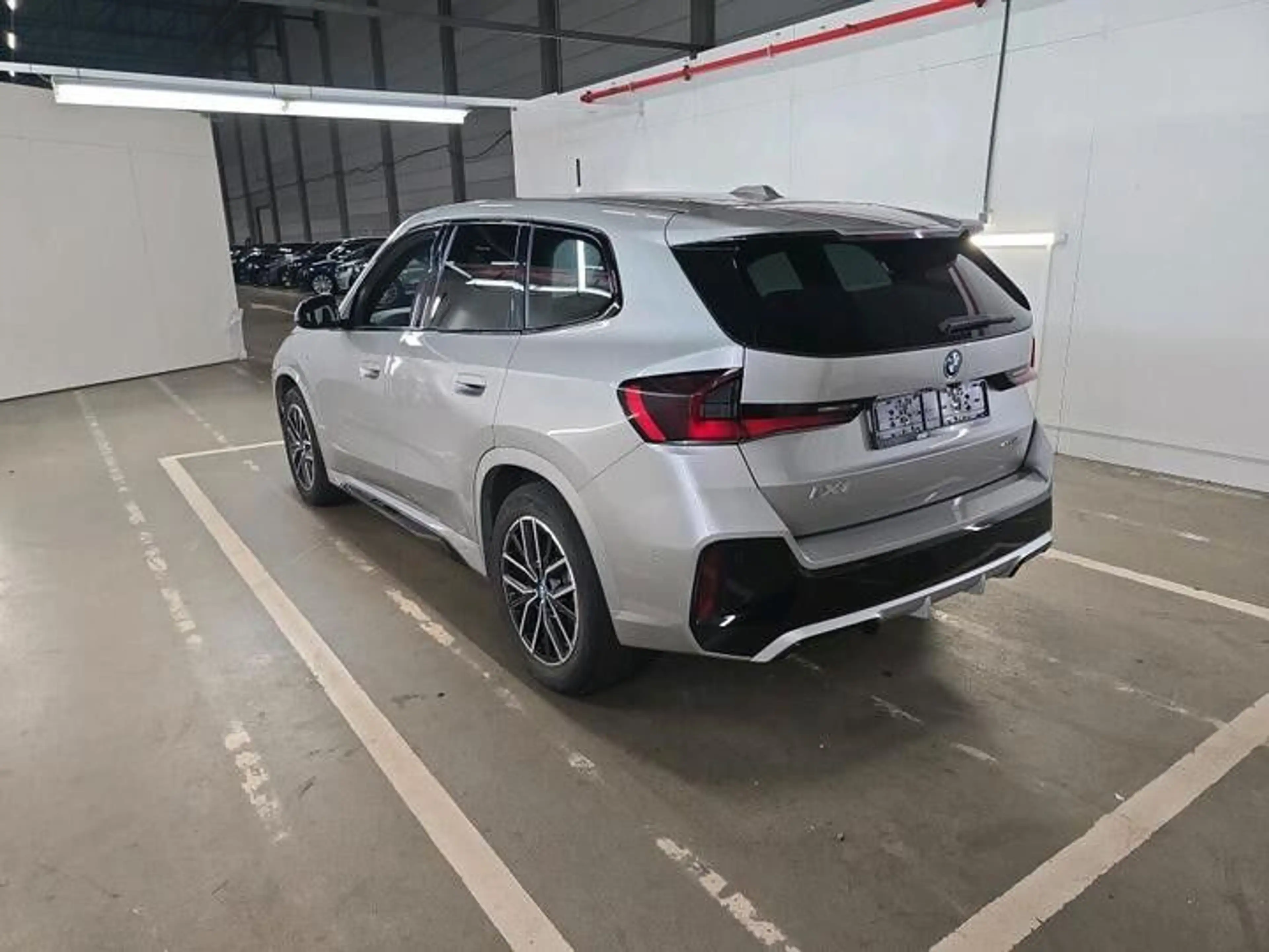BMW iX1 20 eDrive M Sport*Netto-25000€ — photo 3