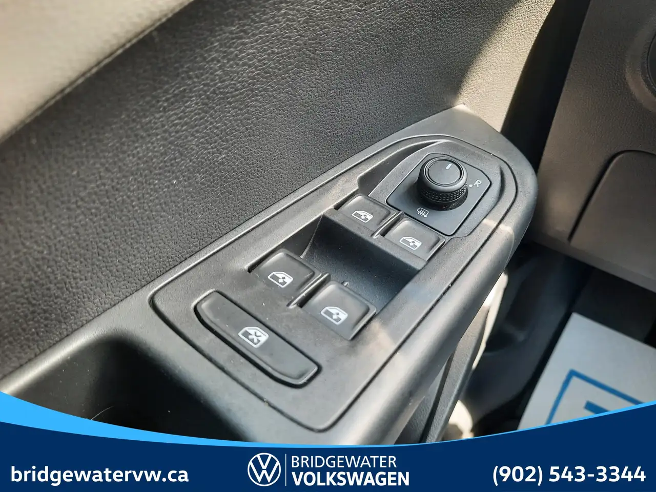 Volkswagen Taos photo Volkswagen Taos