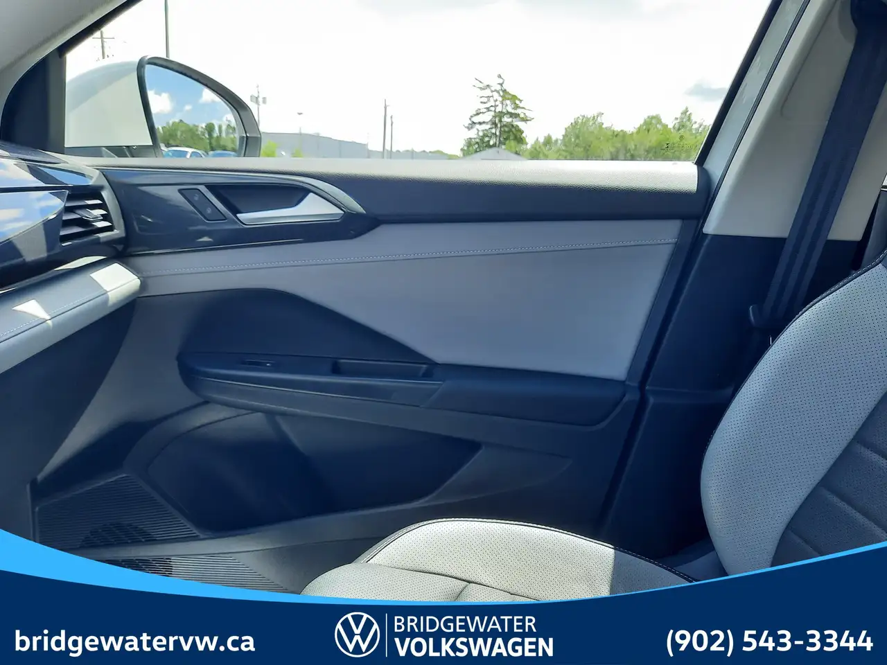 Volkswagen Taos photo Volkswagen Taos