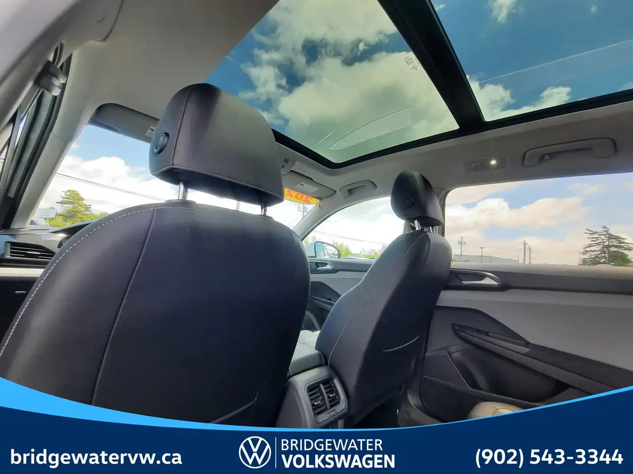 Volkswagen Taos photo Volkswagen Taos
