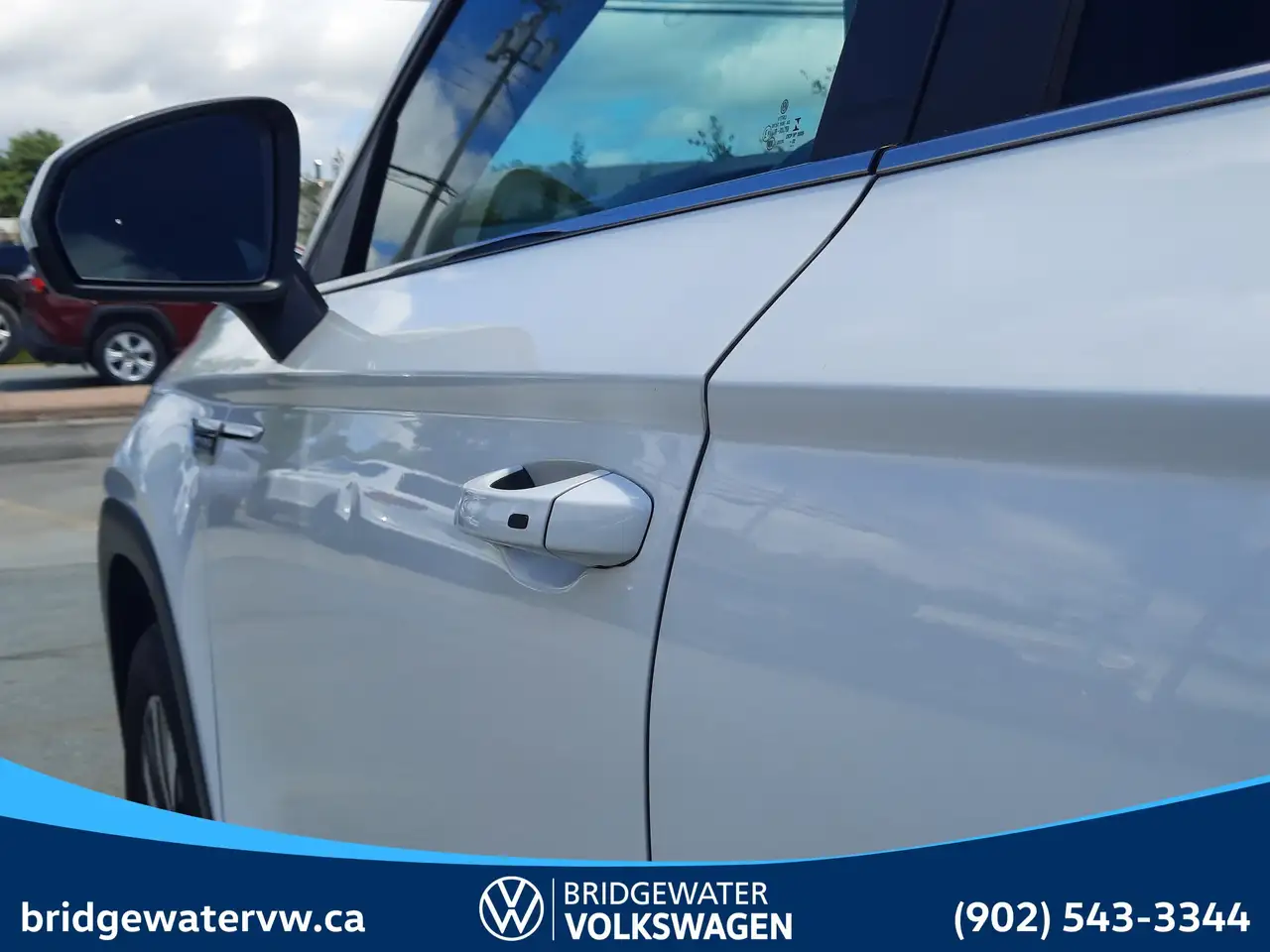 Volkswagen Taos photo Volkswagen Taos
