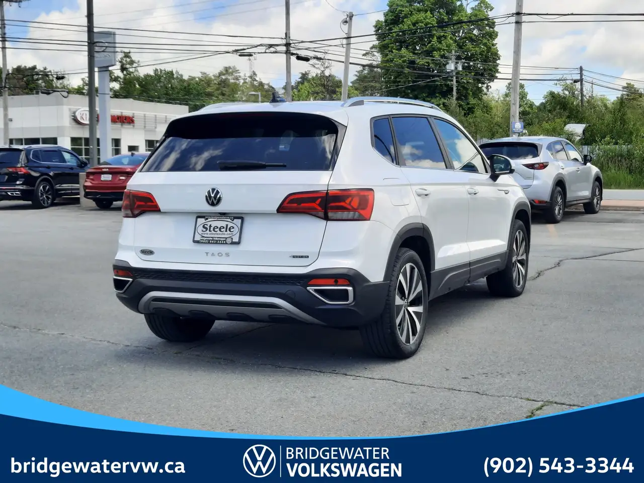 Volkswagen Taos photo Volkswagen Taos