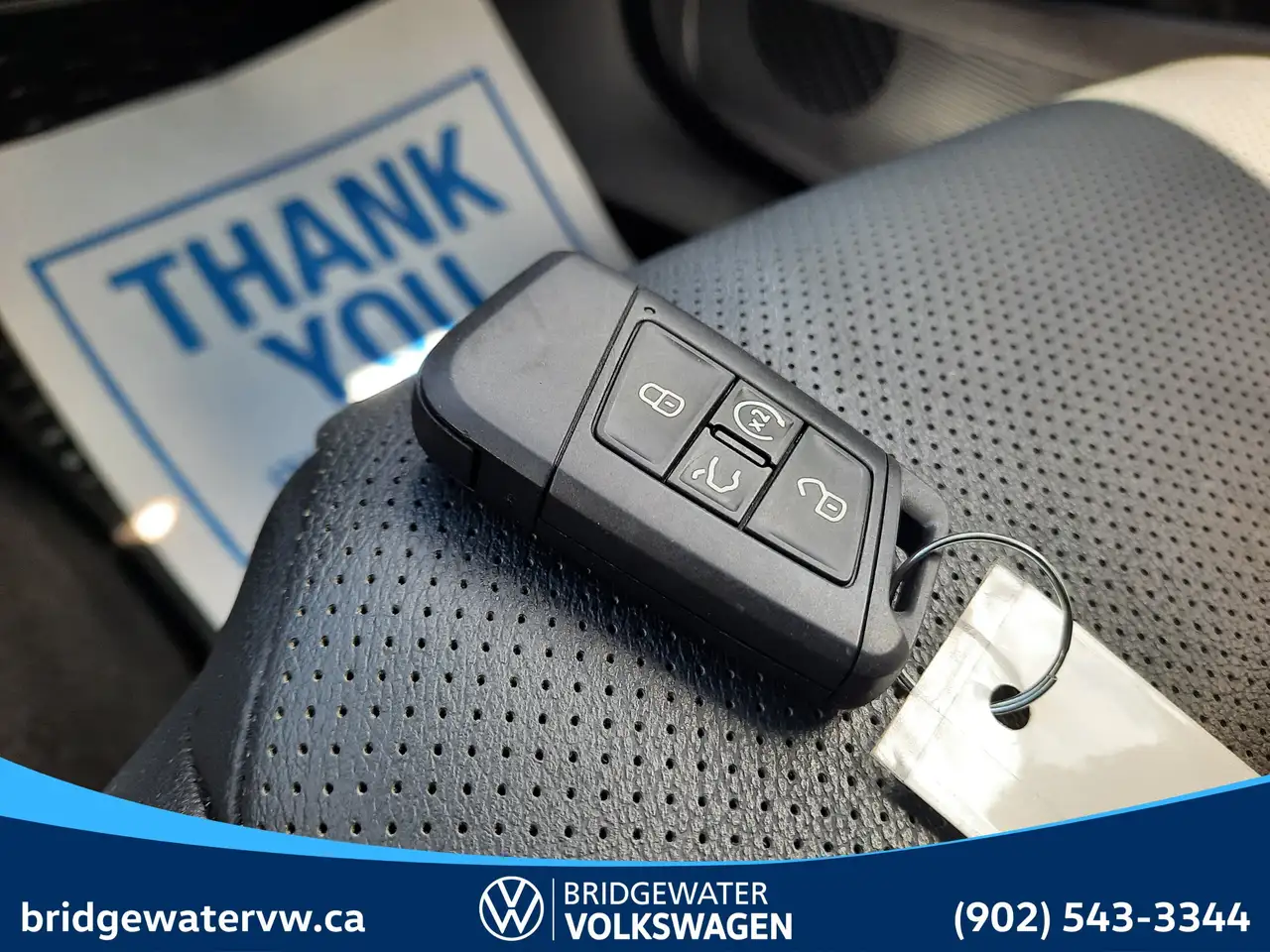 Volkswagen Taos photo Volkswagen Taos