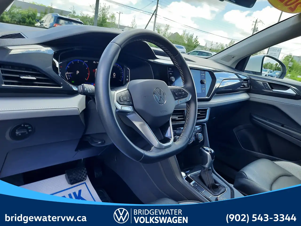 Volkswagen Taos photo Volkswagen Taos