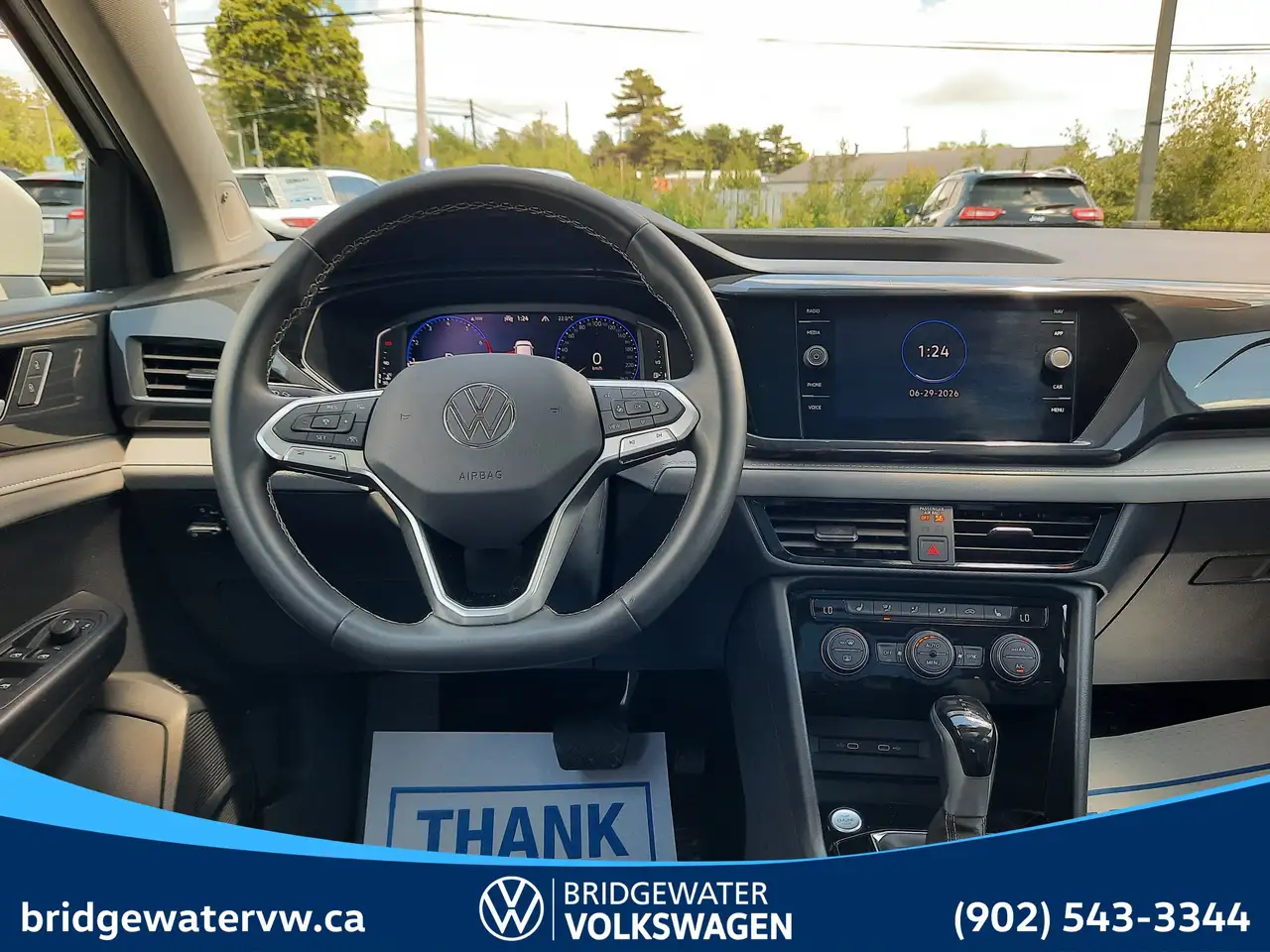 Volkswagen Taos photo Volkswagen Taos