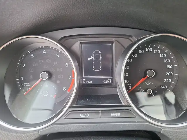Volkswagen Polo view 14